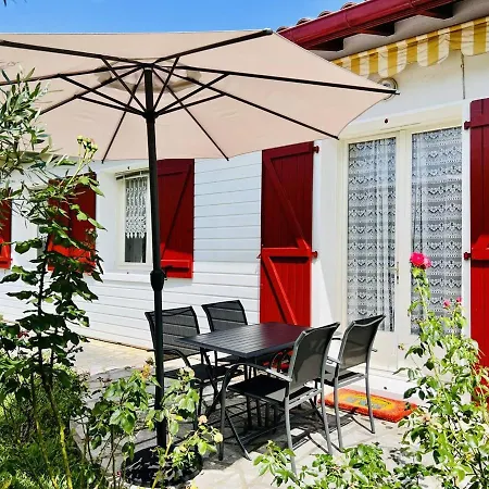 Maison T3 A Cambo, Animaux Admis, Parking, Internet - Fr-1-495-126 * Cambo-les-Bains